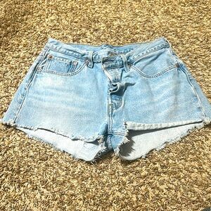 Levi’s 501 denim shorts